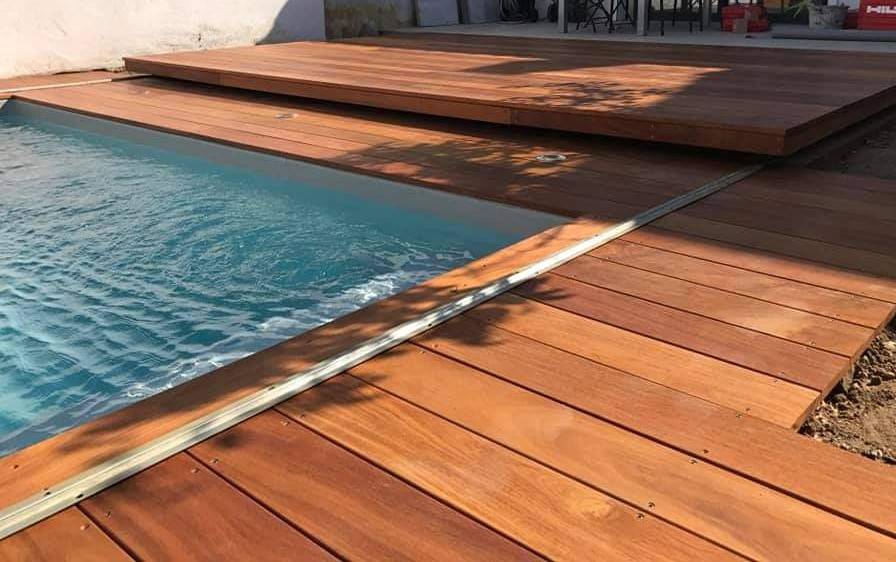 Quelles Dimensions pour une Piscine en Béton dans un Petit Jardin ?