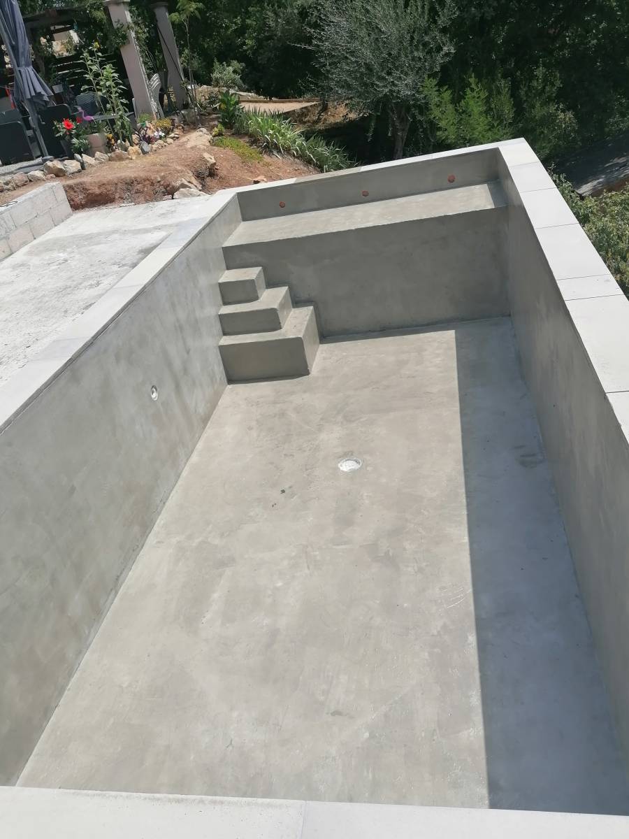 La Composition du Béton : L’Élément Central de Votre Piscine Durable