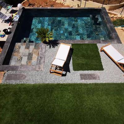 Constructeur de piscine traditionnelle en béton armé à Six-Fours-les-Plages dans le Var