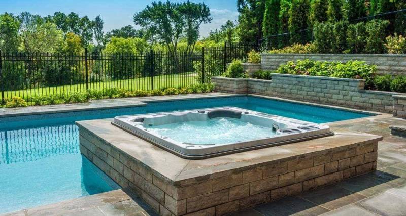 Les avantages d'un SPA en complément de votre piscine